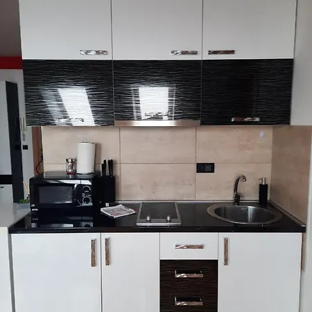 Teodora Apartment *