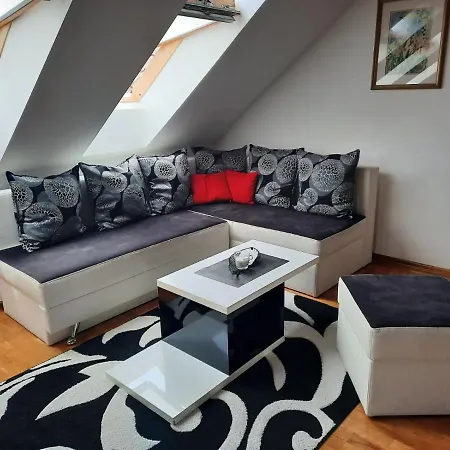 Apartment Teodora *